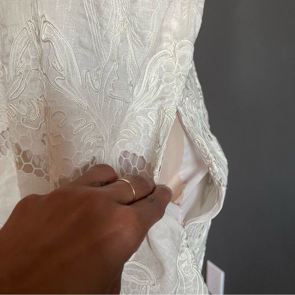 BCBGMaxAzria Runway Simona Eyelet Lace Silk Linen Dress - Picture 4 of 10